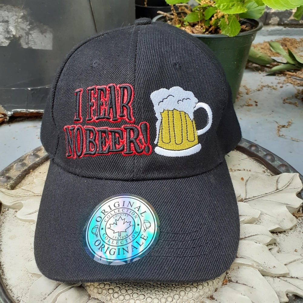 💖BUY 1 GET 1 FREE💖"I FEAR NO BEER" 🤠 NWOT